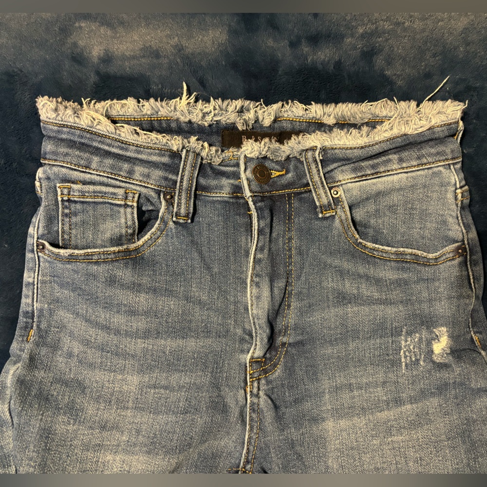Risen distressed Skinny Jeans